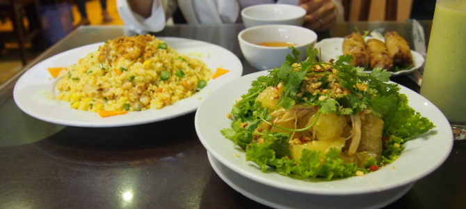 旅記事198 ホアロー収容所とおすすめのベトナム料理屋